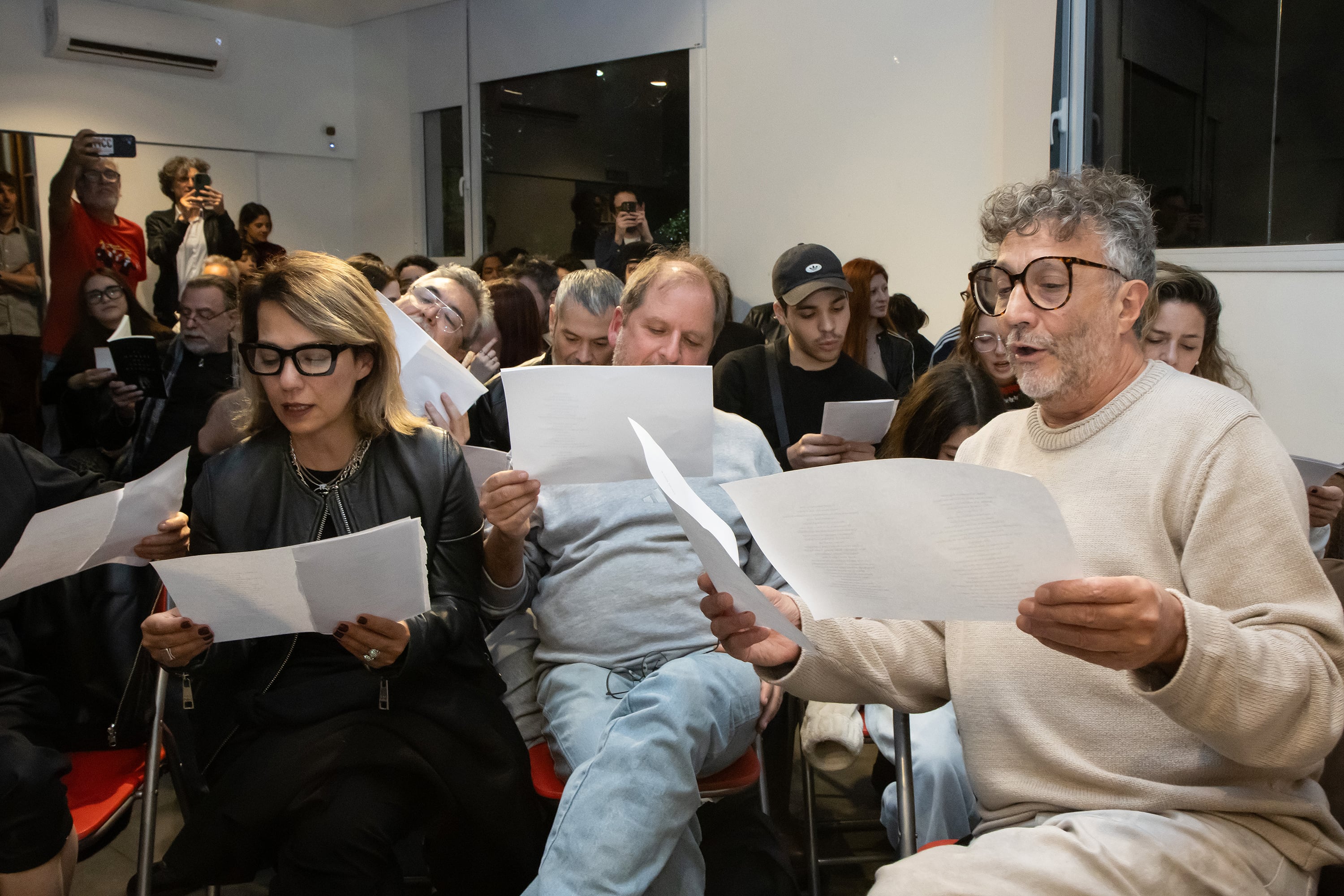 “Hay que desmitificar la figura de lo poético; lo poético es también una madre dando la teta a su hijo", dijo Fito