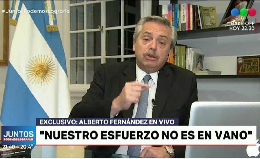 "El balance del primer mes es positivo pero lejos estamos de cantar victoria", dijo el presidente Alberto Fernández en una entrevista televisiva por el canal Telefé.