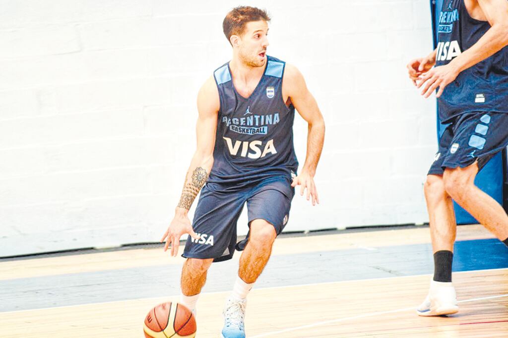 Nicolás Laprovíttola se perfila para ser el base titular ante la ausencia de Facundo Campazzo.