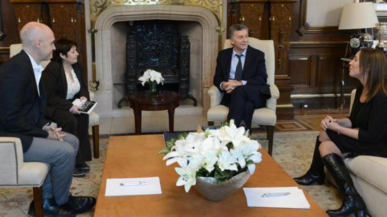 Macri recibió a Ocaña junto a Rodríguez Larreta y Vidal.