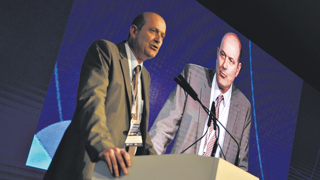 Federico Sturzenegger, presidente del Banco Central, ve aumentar la salida de dólares por turismo.