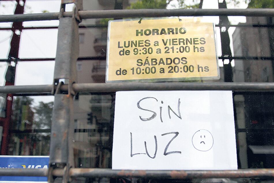 Una hilandería sufrió 32 cortes de luz entre diciembre y lo que va de enero. Al borde de bajar la persiana.