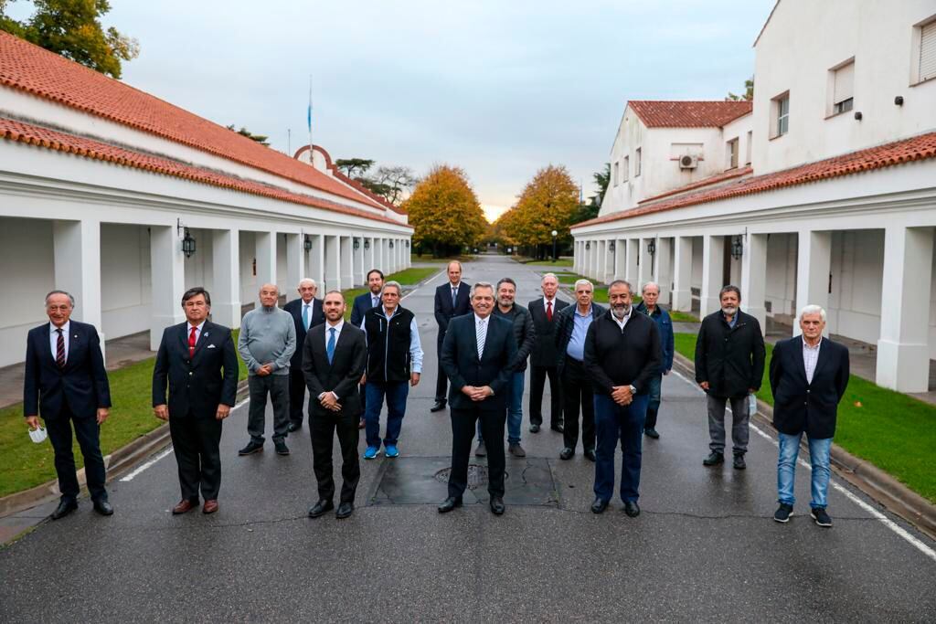 Uno de los últimos encuentros del Presidente con la CGT y los ceos, en la Quinta de Olivos.
