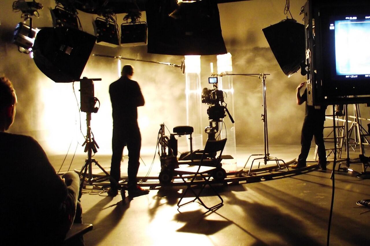 El SICA estima que hay casi cincuenta rodajes caídos, contando largos de ficción, documentales y publicidades.