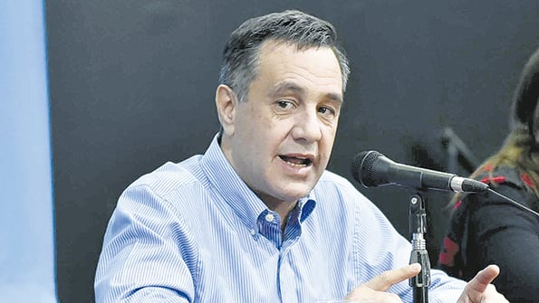 La información fue confirmada cerca del ministro Finocchiaro.