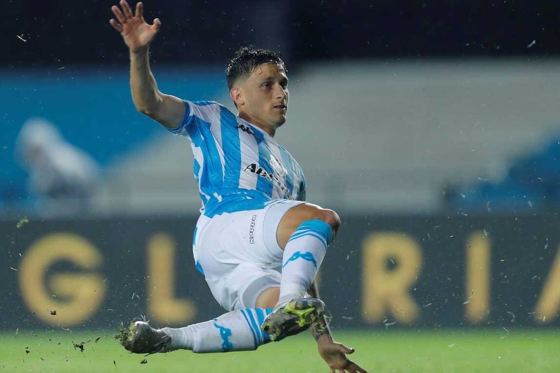 El delantero se suma a la lista de contagiados de la Academia.