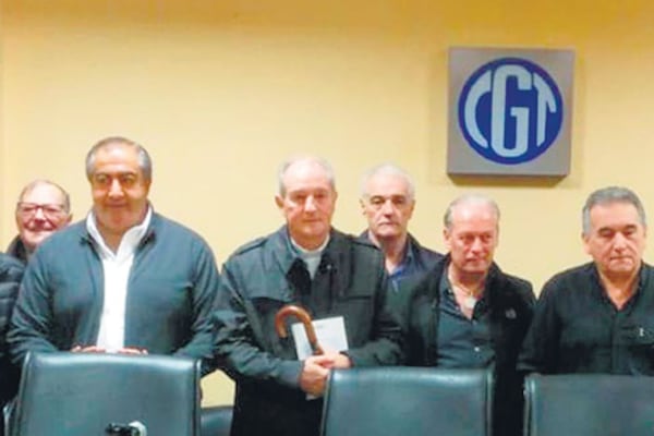 La CGT se reunió con el titular de la Pastoral Social, Jorge Lugones.