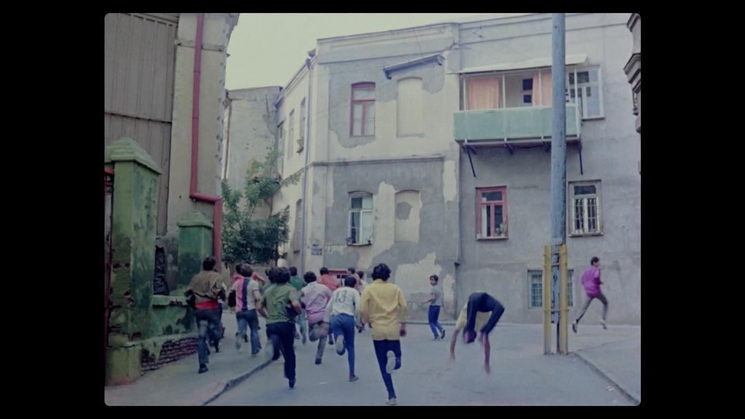 Love at first sight forma parte de la sección “Érase una vez en Georgia”.