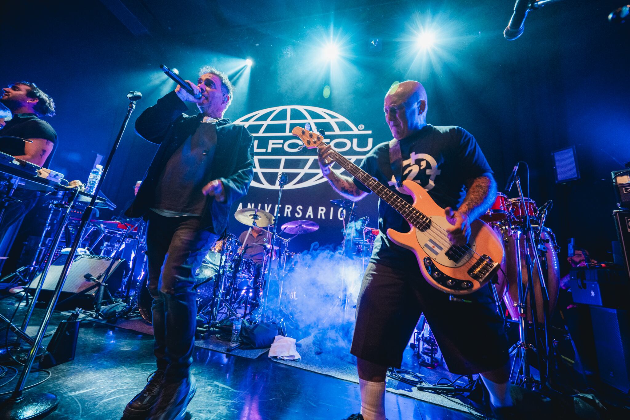 La banda de Vicentico y Flavio Cianciarulo tocó seis temas durante el anuncio. Imagen: Agustín Dusserre