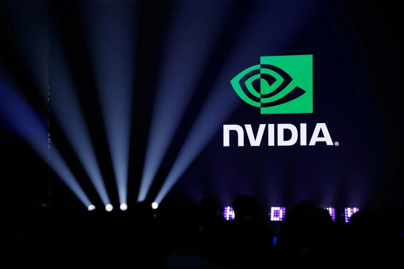 ChatGPT, de OpenAI y el modelo más utilizado en todo el mundo, necesita procesadores específicamente diseñados para inteligencia artificial, desarrollados por Nvidia