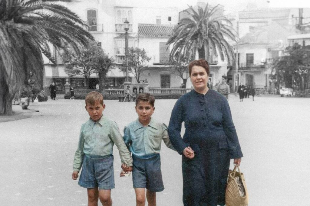 El material de los preadolescentes estaba guardado desde 1967 dentro de una caja de membrillo.