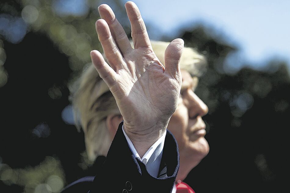 Trump se dice víctima de una caza de brujas.