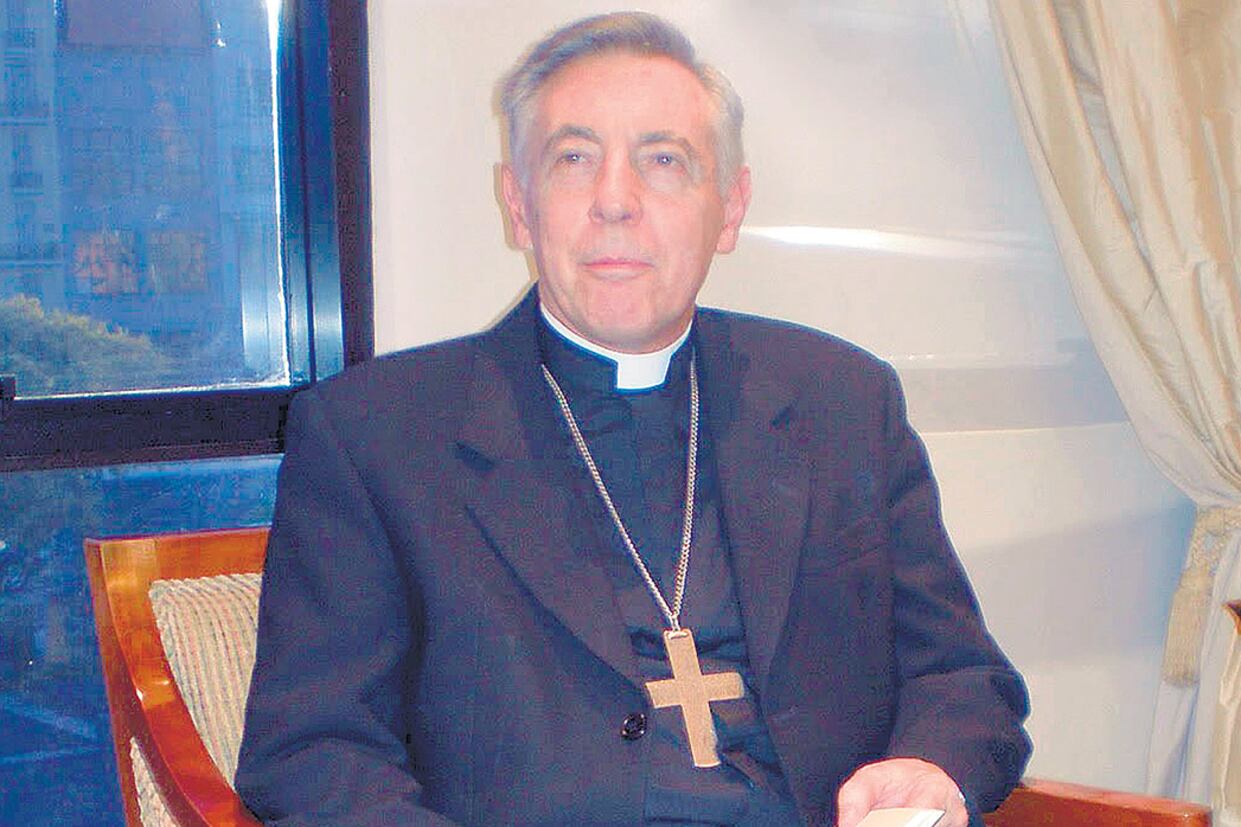 Aguer cumplirá el 24 de mayo los 75 años, edad en la que los obispos deben presentar su renuncia.