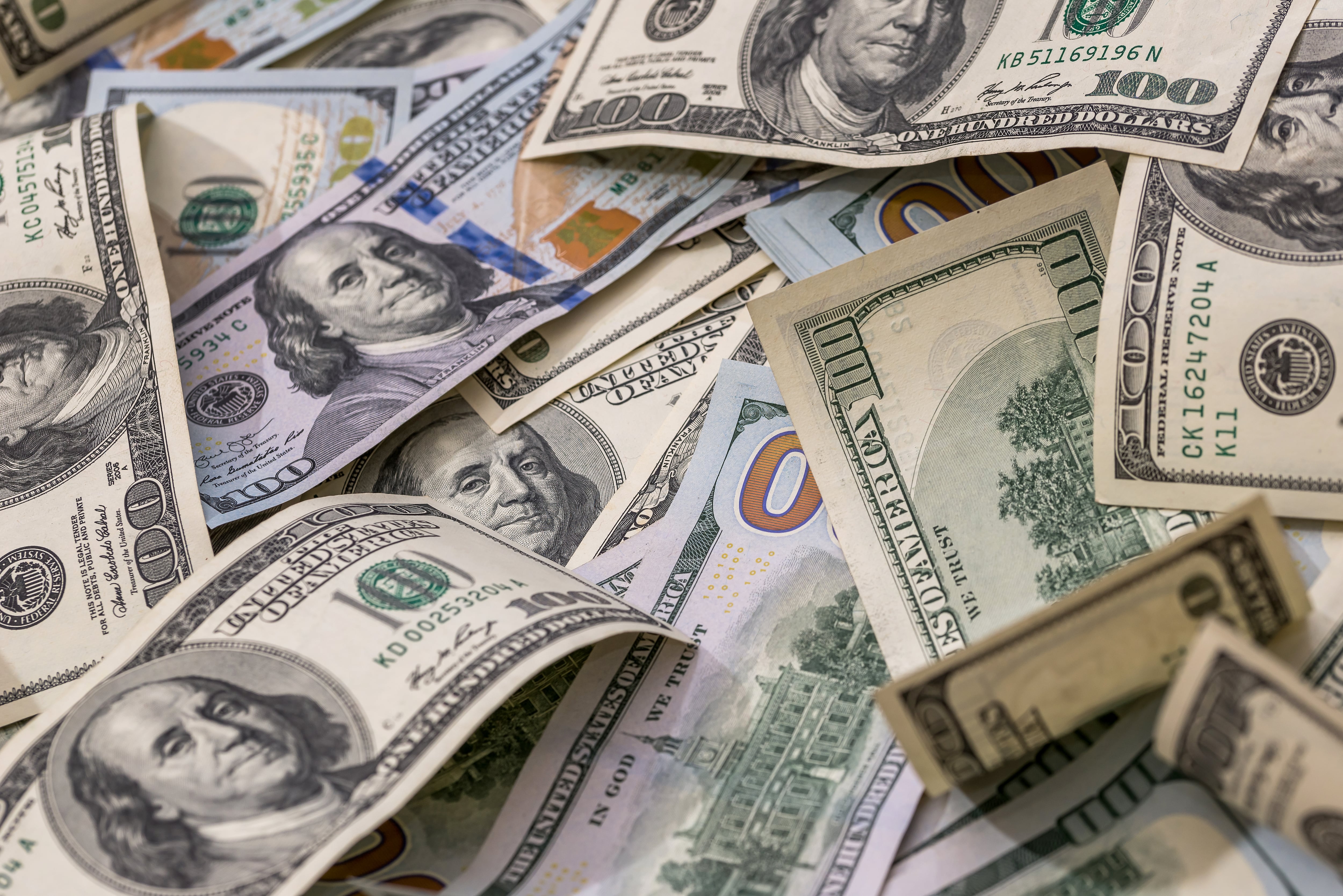 El primer componente de deuda externa es el pago de importaciones.