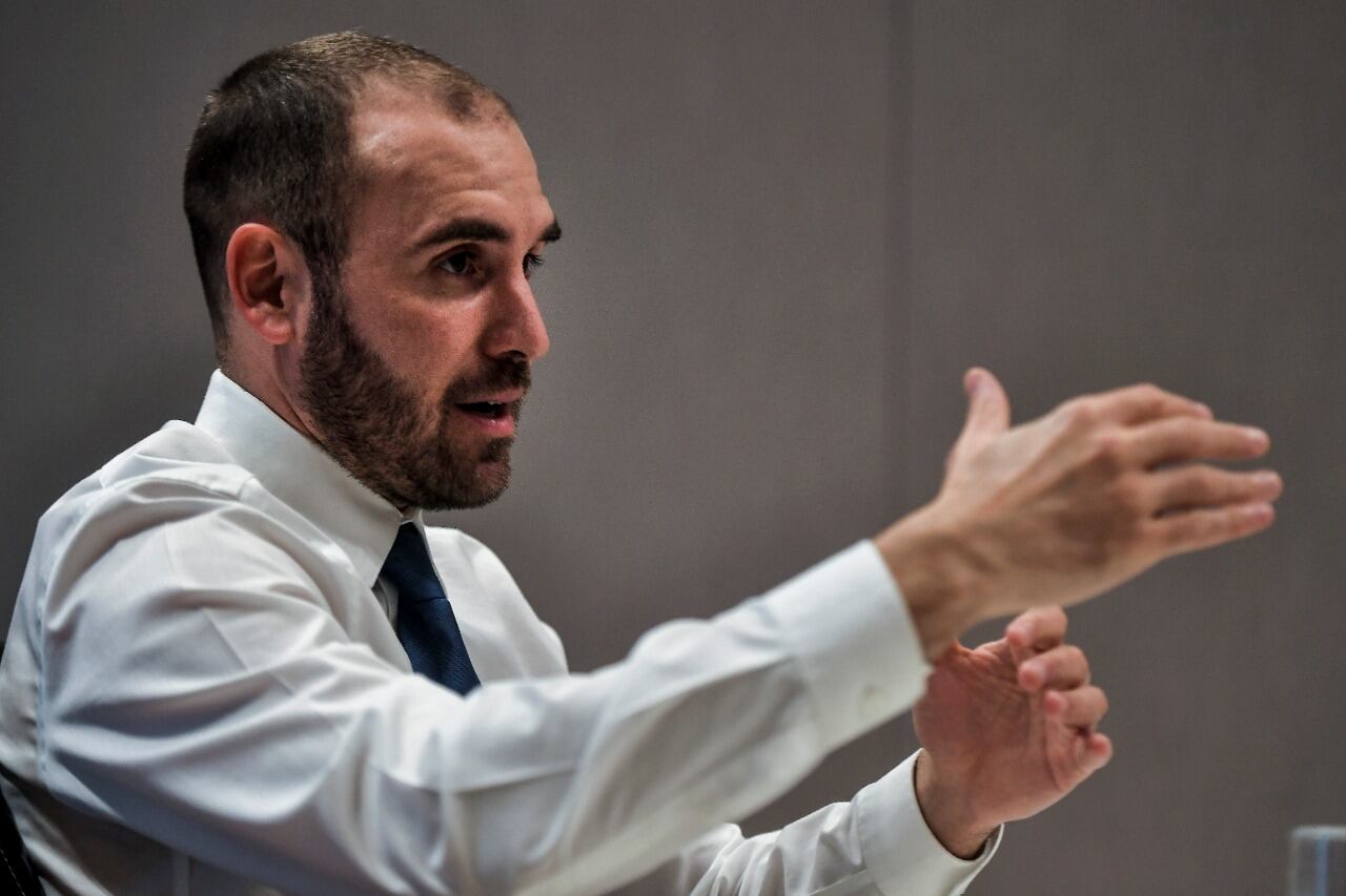 El ministro Guzmán afirmó que "el staff del FMI y el Gobierno consideran que en las circunstancias actuales ese tipo de programa (10 años) es la mejor alternativa".