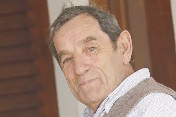 Murió el paleontólogo argentino que halló el dinosaurio carnívoro más grande del mundo. (Foto: X/@marcoskoopm)