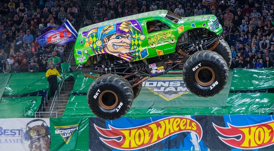 Camionetas tuneadas gigantes y rugientes habrá en las dos funciones de la Monster Jam en La Plata (8 y 9/12).
