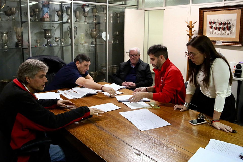 La junta electoral de Newell's.