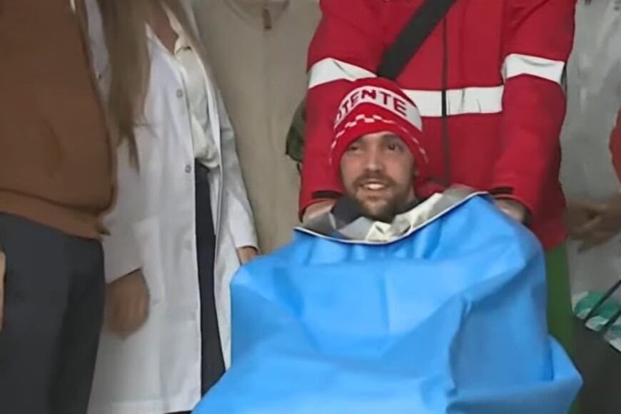 Pablo Grillo continúa internado en rehabilitación tras recibir un disparo en la cabeza durante una marcha reprimida por Gendarmería.        