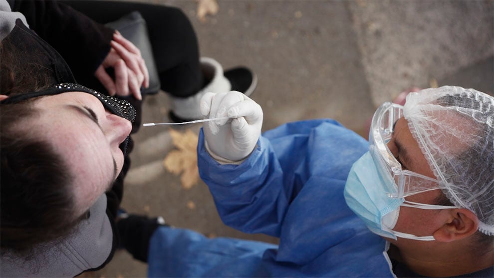 La provincia de Buenos Aires con 6199, Córdoba con 5583 casos, la Ciudad de Buenos Aires con 4005 y, Tucumán. con 1107, fueron las jurisdicciones que acumularon más contagios en las últimas 24 horas.