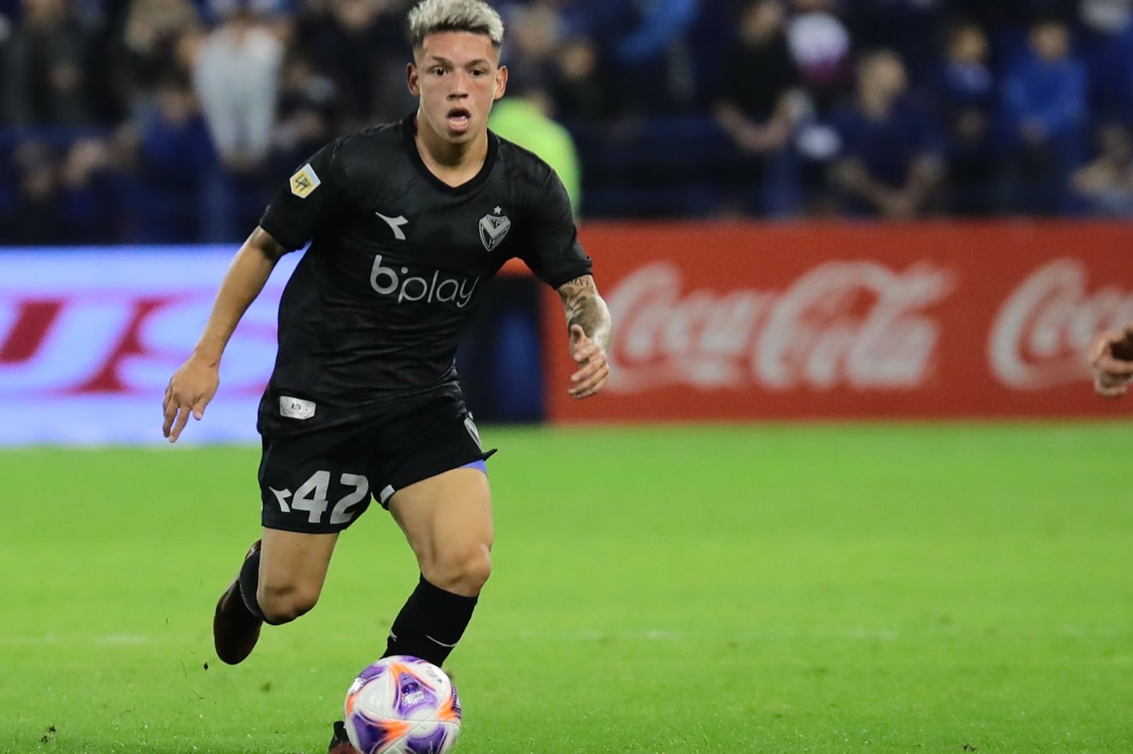 Gianluca Prestianni, 32 partidos y 3 goles en la Primera de Vélez