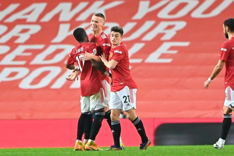 El United no tuvo piedad con Southampton y le metió nueve.