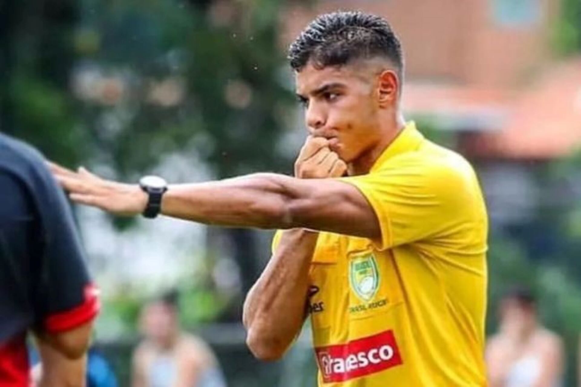 Un árbitro brasileño de rugby fue sancionado por compartir fotos íntimas de jugadoras. Imagen: captura de TV