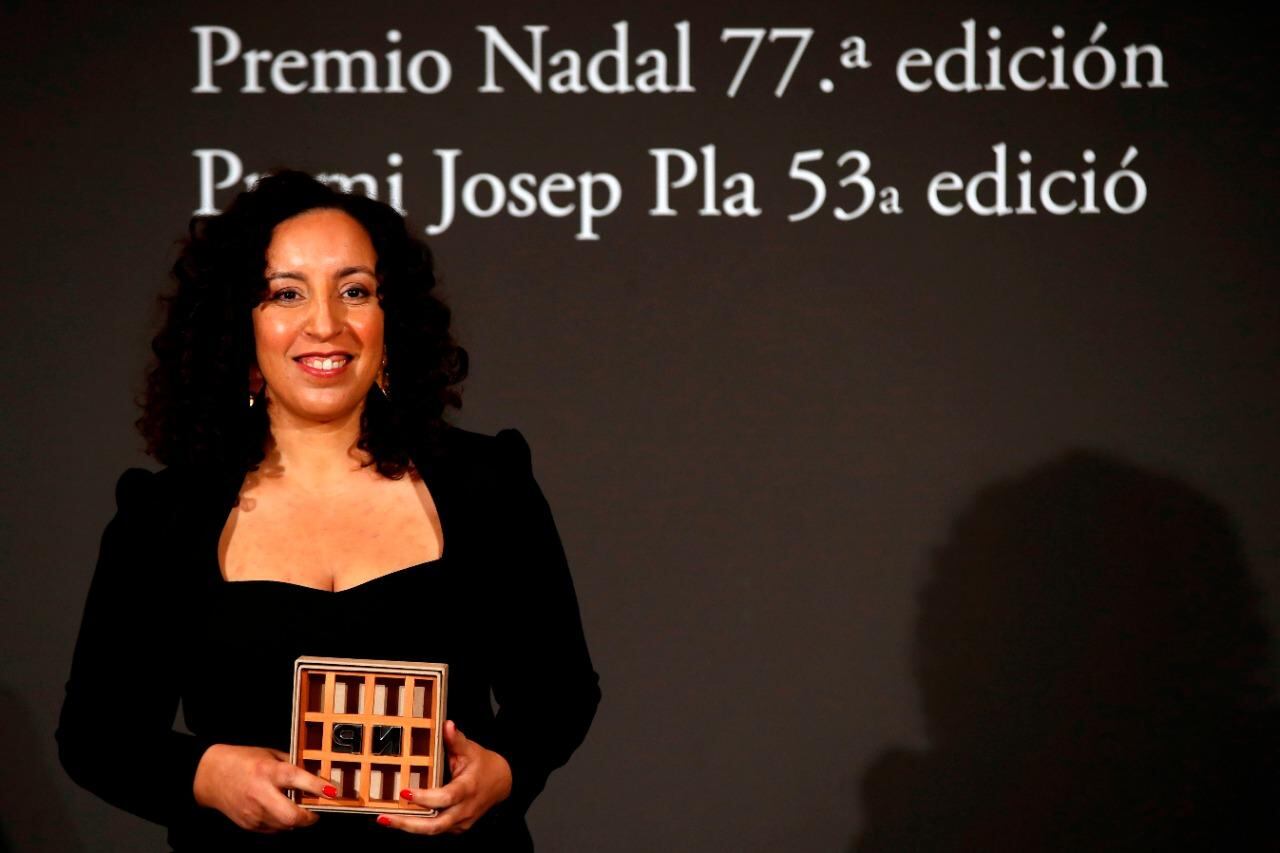 En la literatura de Hachmi emergen las contradicciones identitarias.