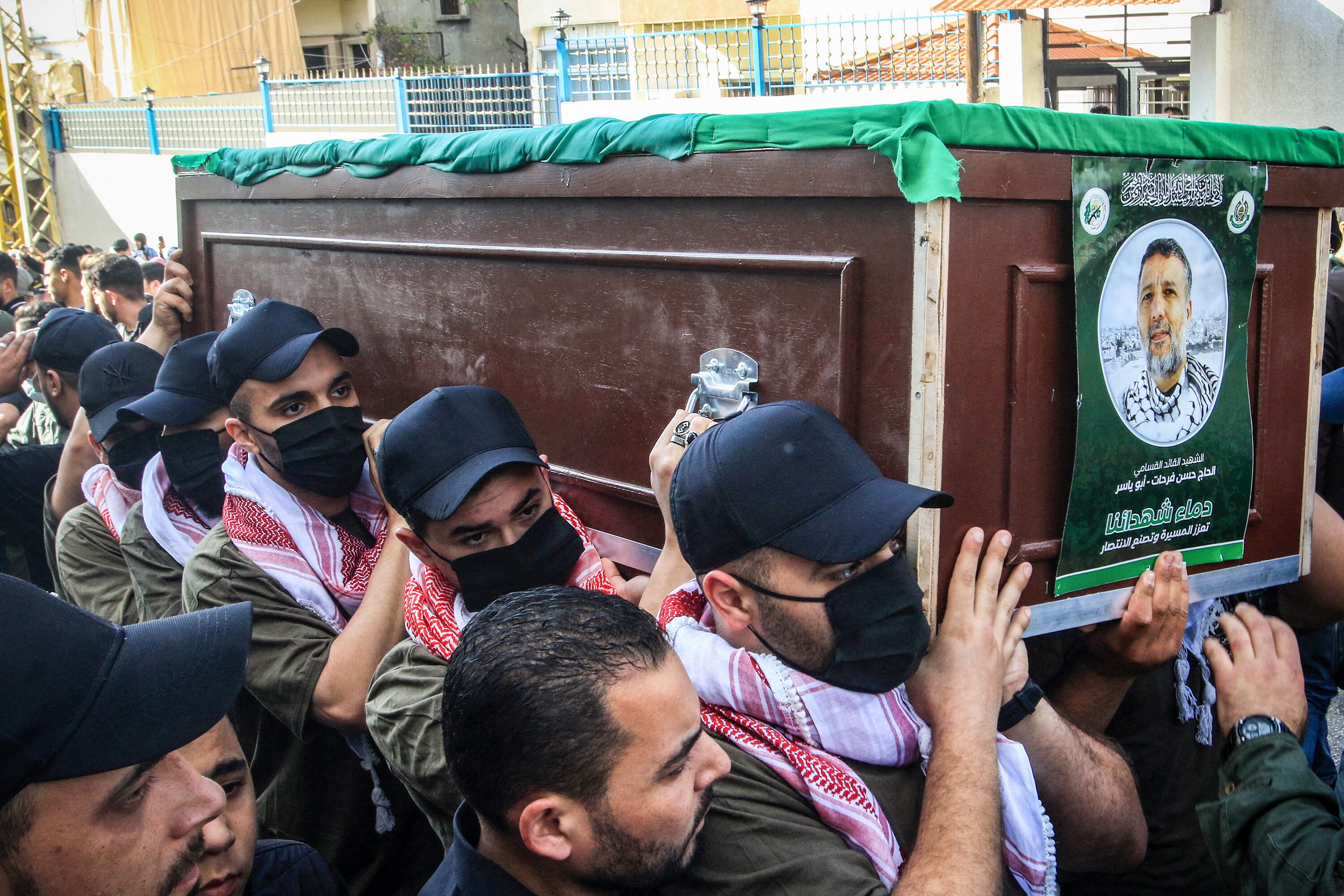Funeral de Hassan Farhat eb Sidon, Líbano.