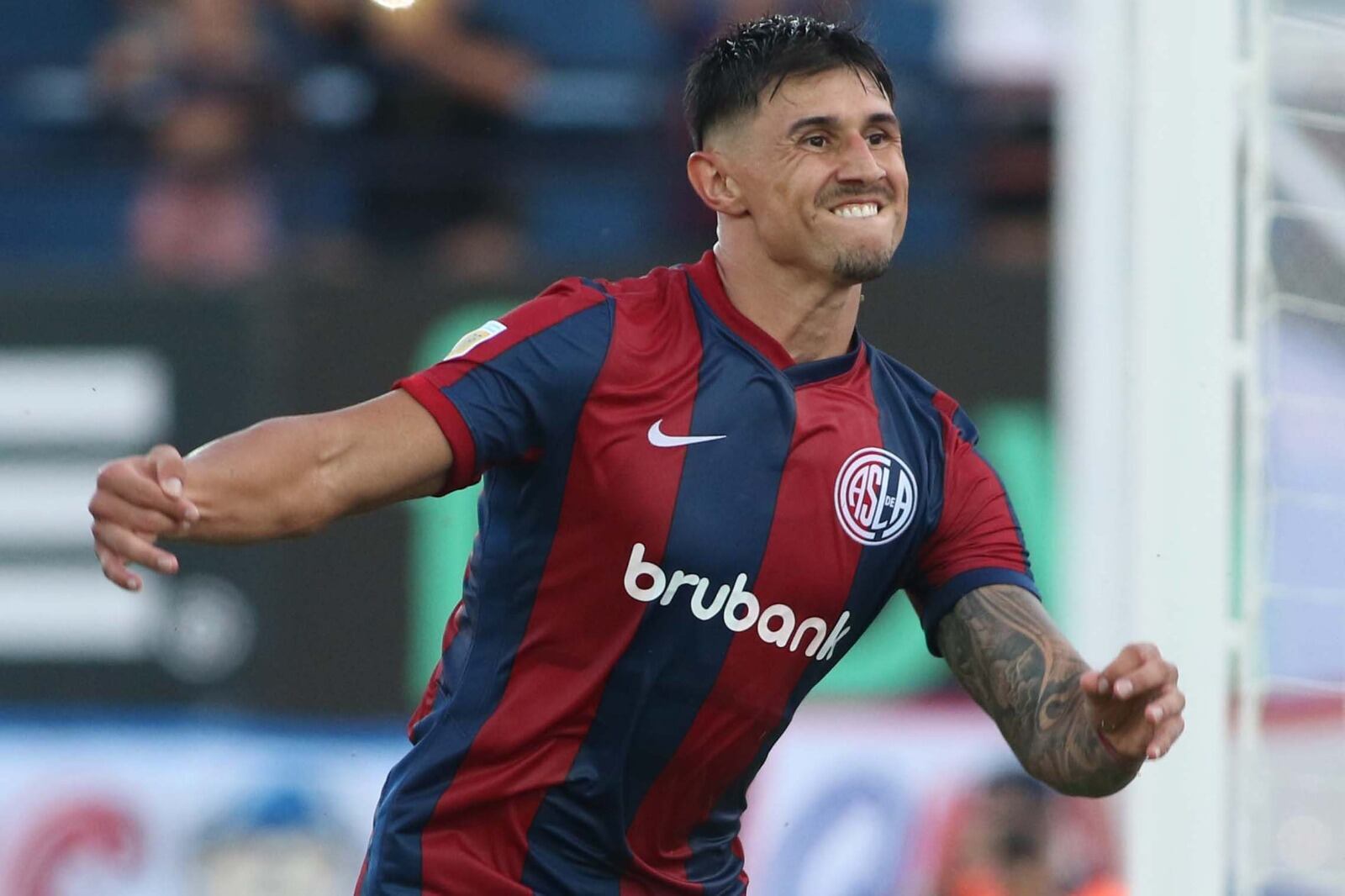 Adam Bareiro, feliz por la convocatoria de Paraguay.