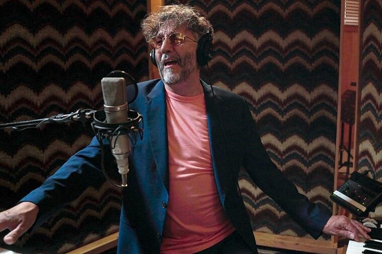 Julieta Laso, Zoe Gotusso, Miau Trío y Chita homenajearon a Fito Páez con versiones de El amor después del amor. (Télam)