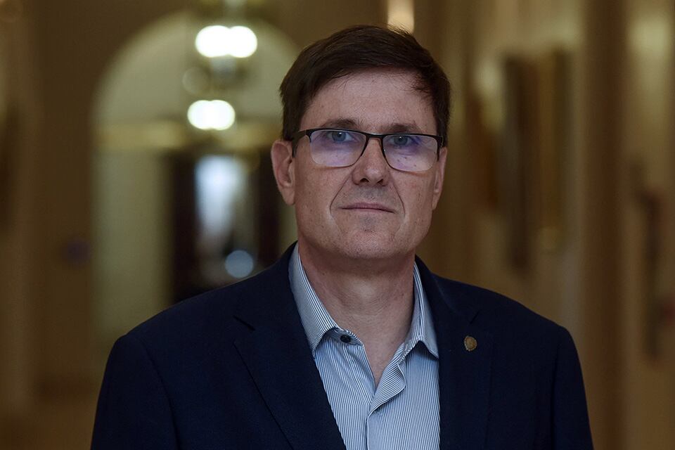 El ministro de Educación José Goity insiste con el reconocimiento a cumplidores.