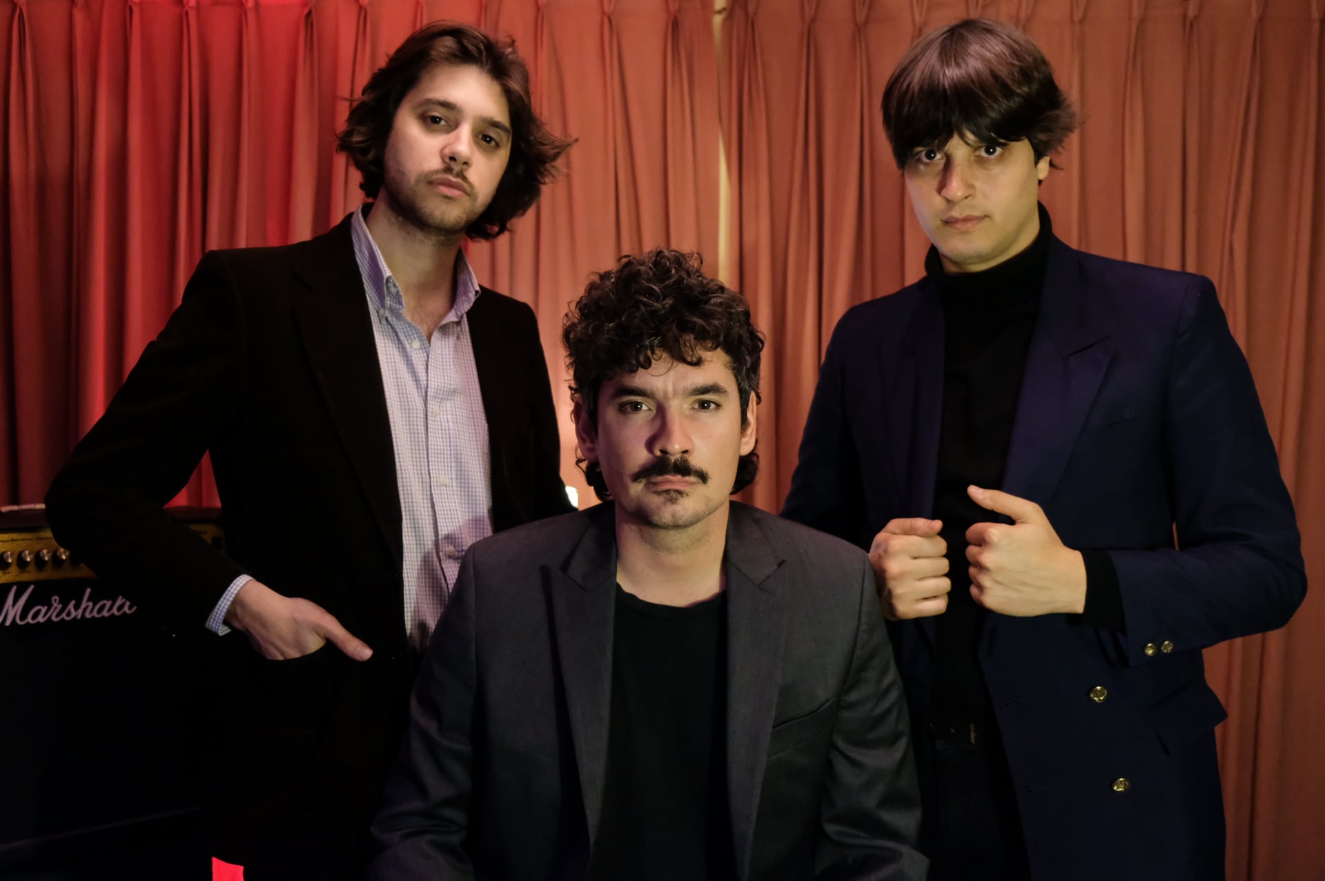 En sus shows a corazón abierto, estos pibes de La Pampa resignifican el tiempo con un lenguaje propio, donde el rock y lo clásico se funden 