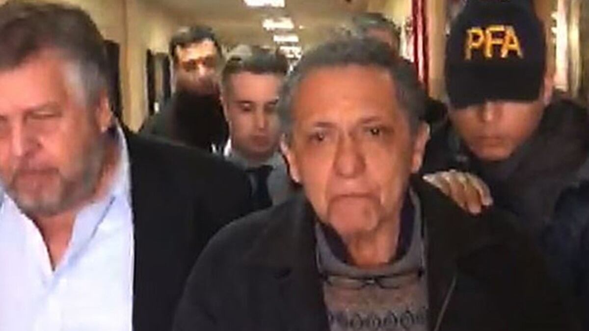 El fiscal Stornelli y el chofer Centeno, protagonistas de la historia.