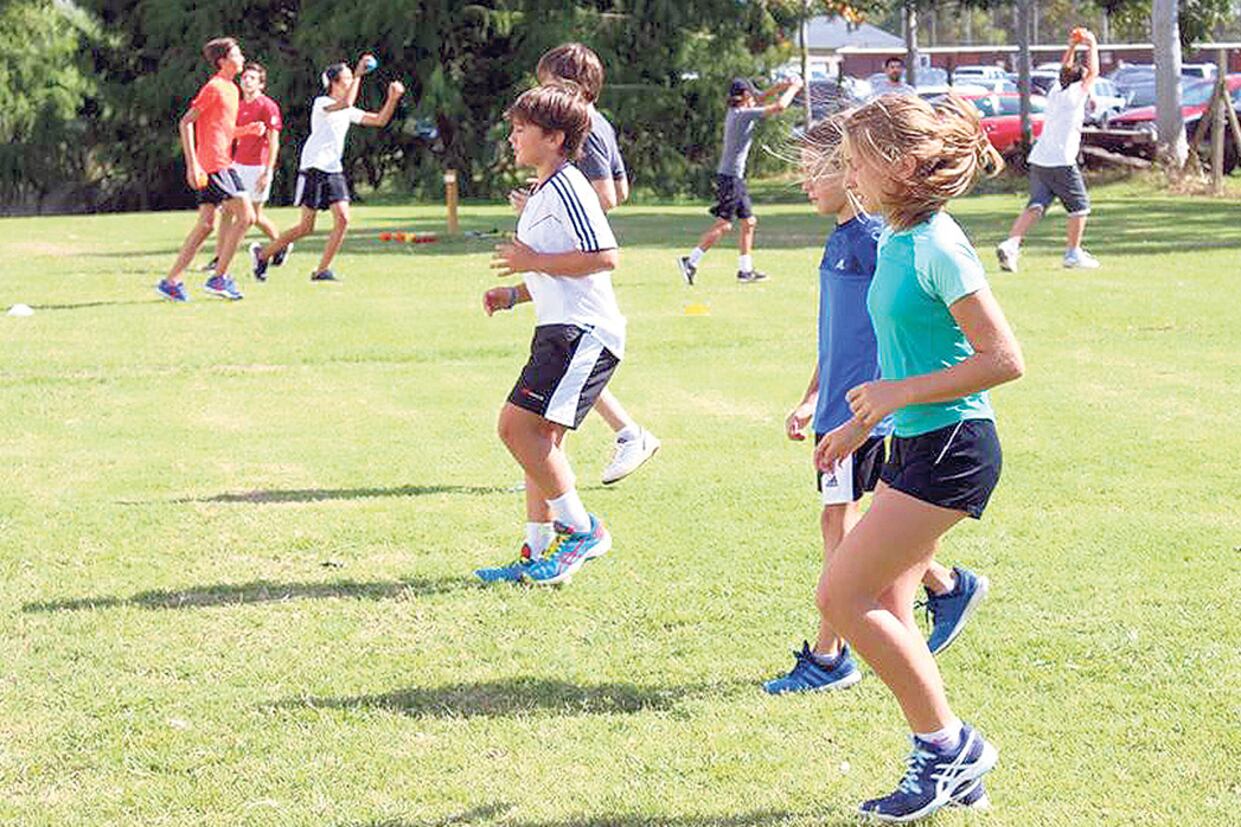 Los chicos realizan los ejercicios influenciados por el sistema Psicom.