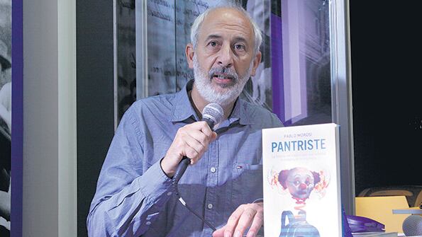 En la feria, Pablo Morosi fue acompañado por Virginia Messi y Horacio Cecchi.