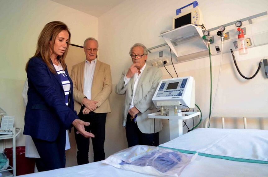 "Estamos recibiendo estos insumos a granel y en cantidad necesaria para dar respuesta en esta crisis", dijo el ministro de salud bonaerense.
