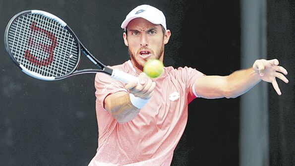 Mayer avanzó en Australia y va por Fognini.