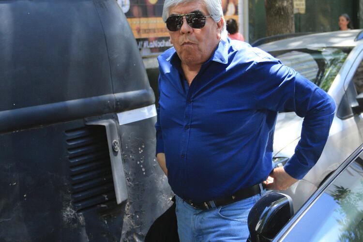 Moyano rechazó "categórica y particularmente" el acuerdo de la CGT con la UIA.