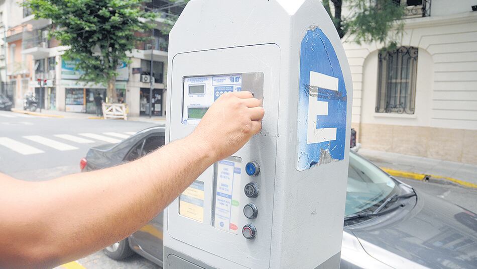 Para la organización Proto Comuna Caballito, la ley sólo tiene fines recaudatorios.