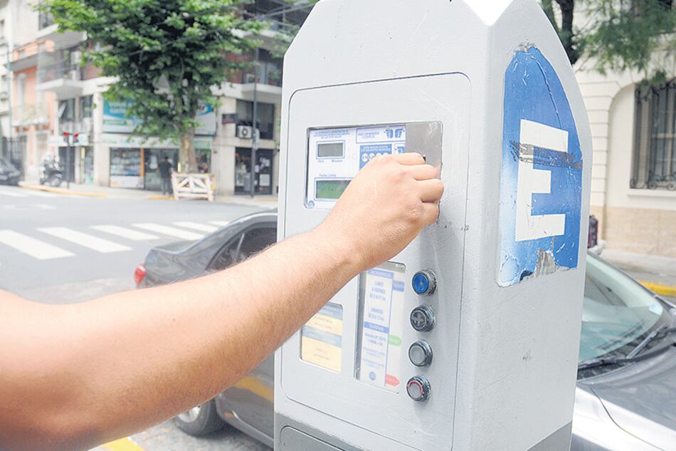 Para la organización Proto Comuna Caballito, la ley sólo tiene fines recaudatorios.