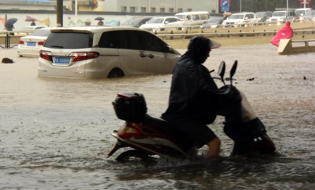 Diez millones de chinos bajo el agua.