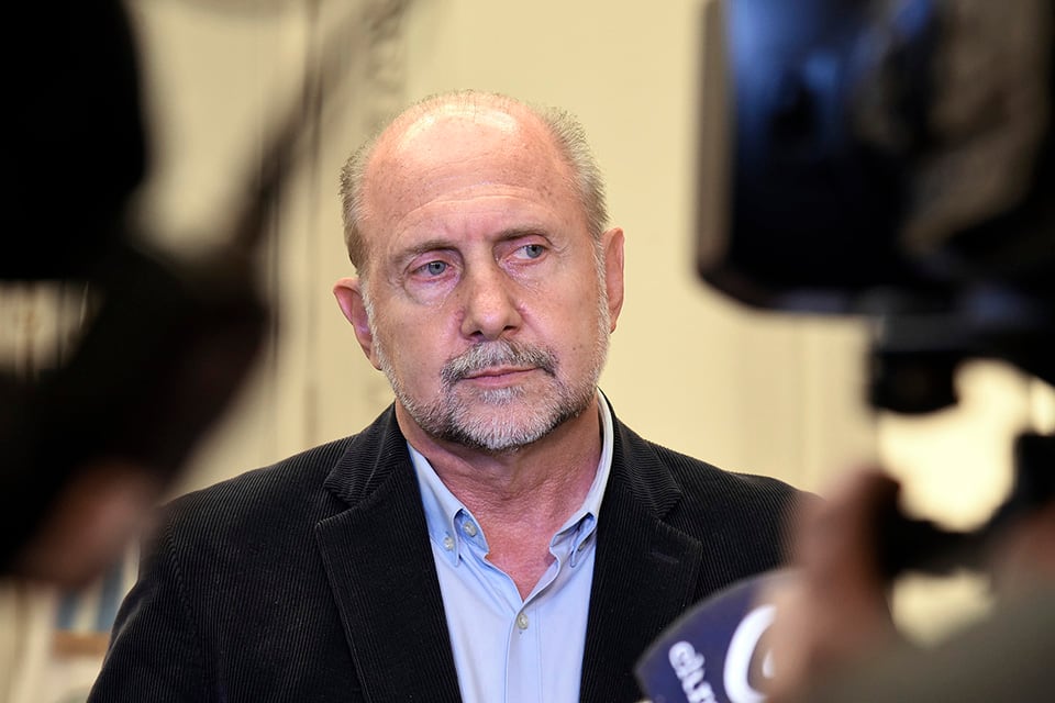 Perotti fue otro de los dirigentes que señaló el "clima enrarecido".