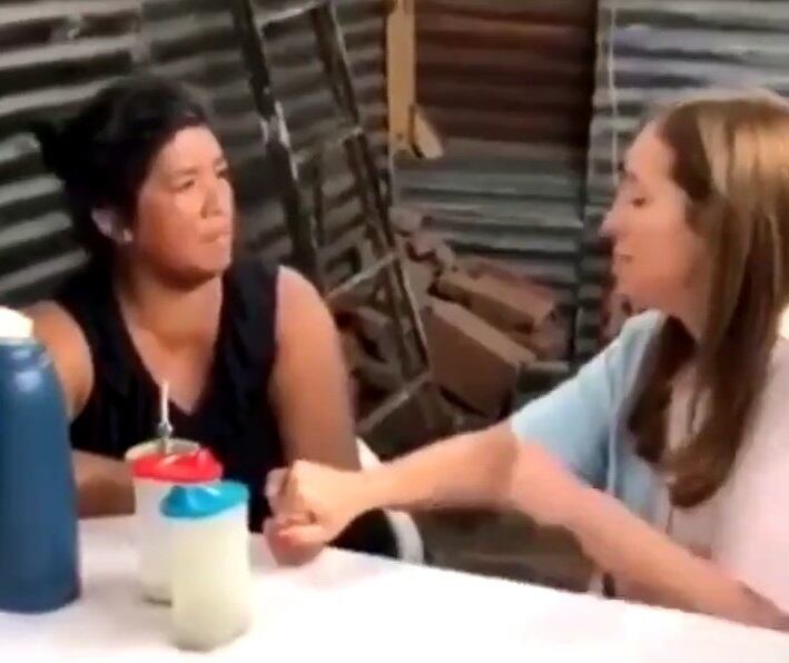 María Eugenia Vidal en plena actuación.