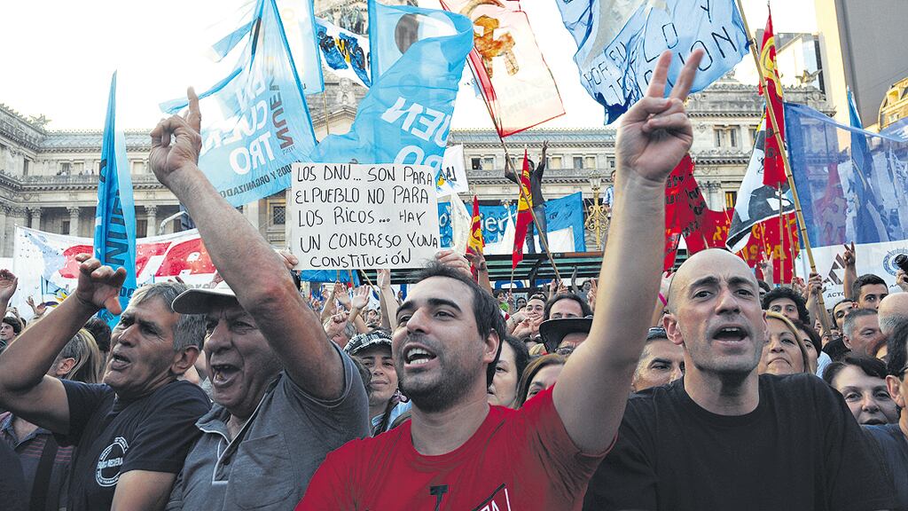 La campaña incluirá diversas actividades, desde fútbol callejero hasta una radio abierta.