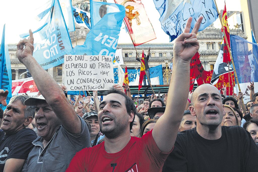 La campaña incluirá diversas actividades, desde fútbol callejero hasta una radio abierta.
