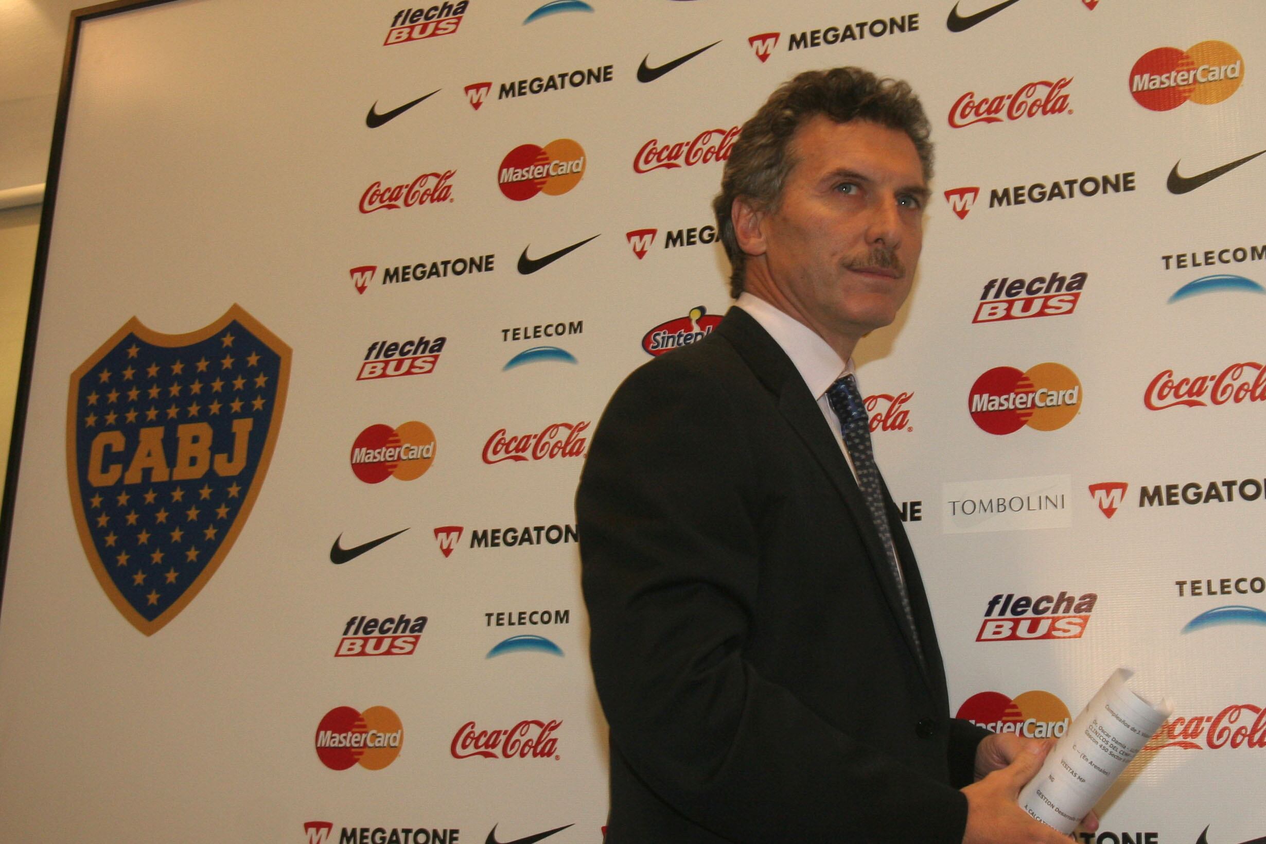 Mauricio Macri en su etapa como presidente de Boca. Polak lo analiza en su libro.