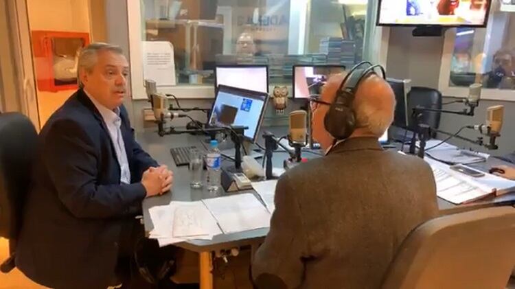 Fernández y Pereyra en plena charla en Córdoba.