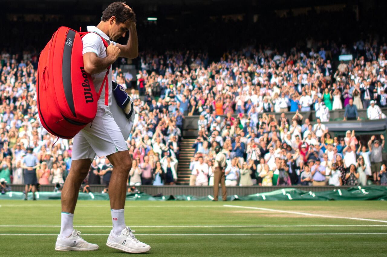 Federer y una de sus últimas imágenes en una cancha de tenis
