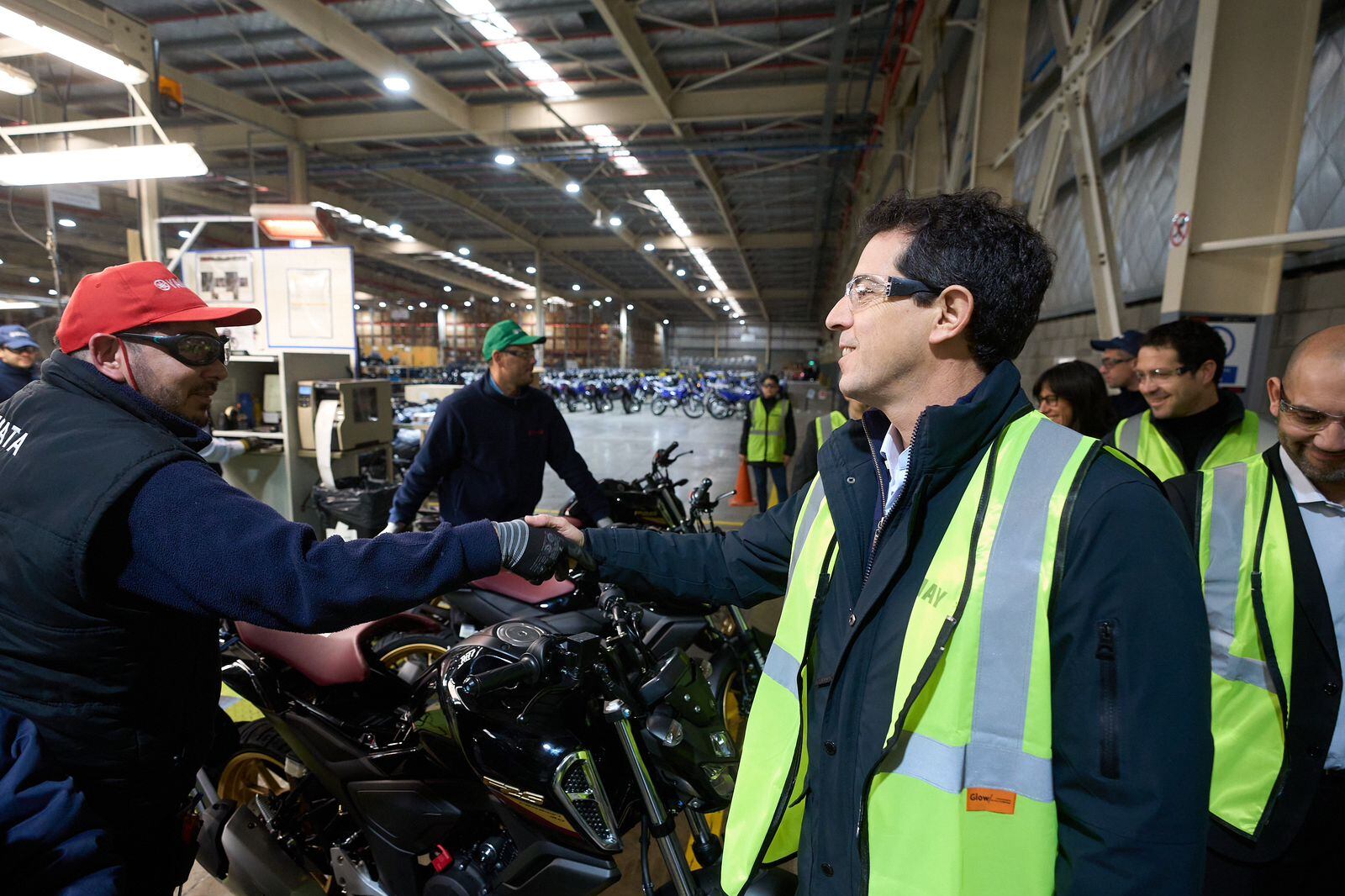 El ministro del Interior, de campaña.